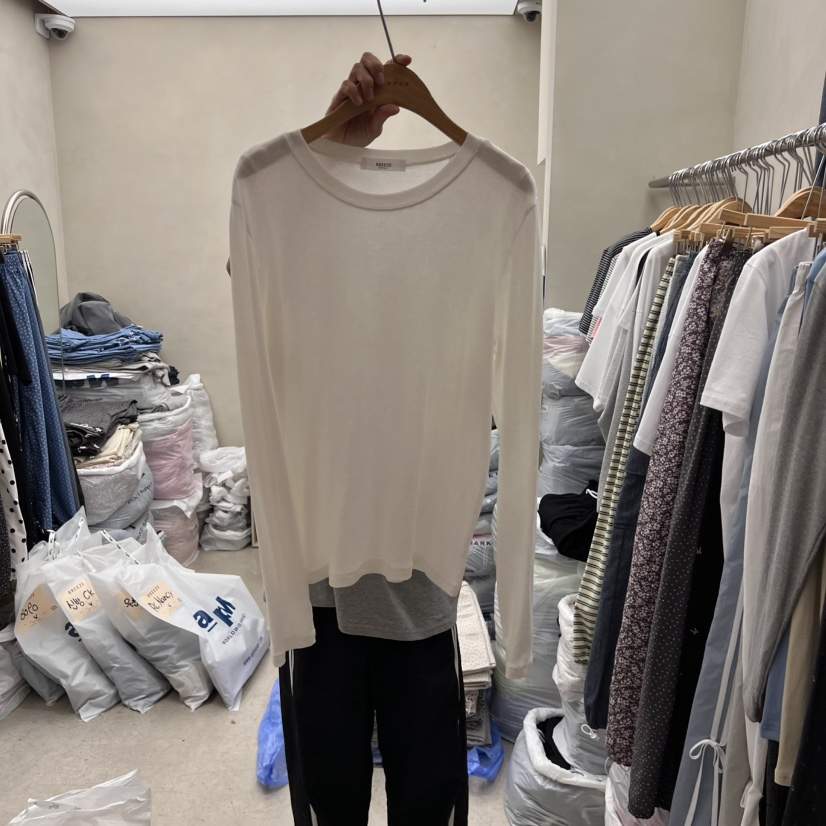 BREEZE韓國直郵㊣東大門實拍女裝新品熱賣休閑時尚人氣長袖T恤BREEZE長袖T恤