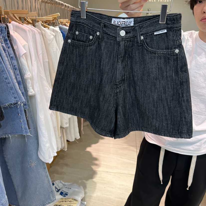 BLACKFRIDAY直郵韓國代購㊣女裝新品25春夏推薦時尚熱賣短褲BLACK FRIDAY短褲