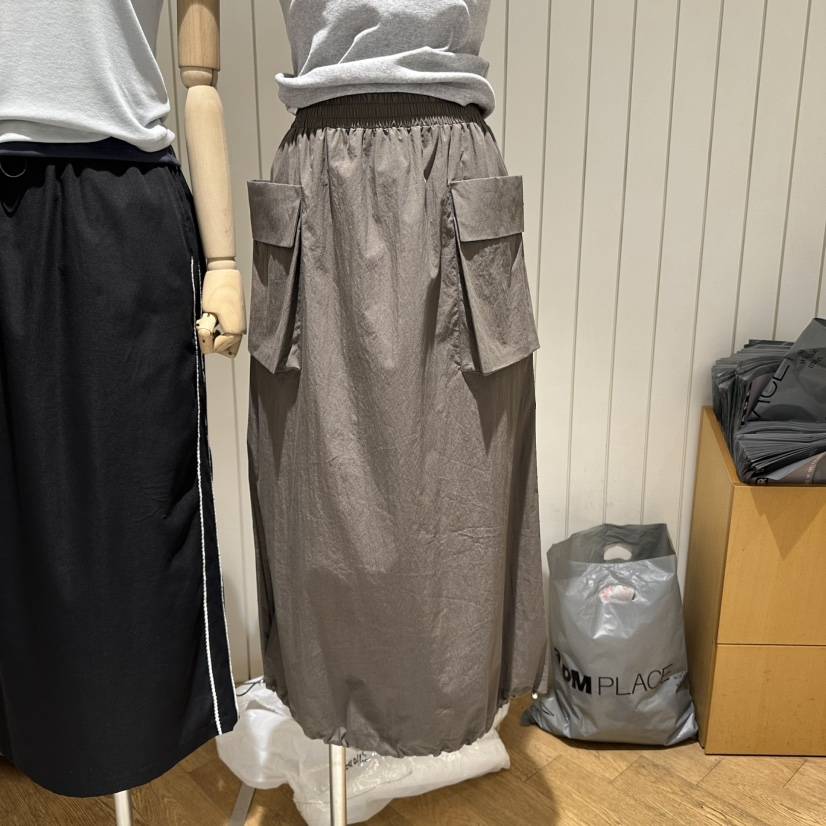 GRADE直郵韓國代購㊣女裝新品時尚休閑熱賣人氣25春夏推薦長裙GRADE長裙