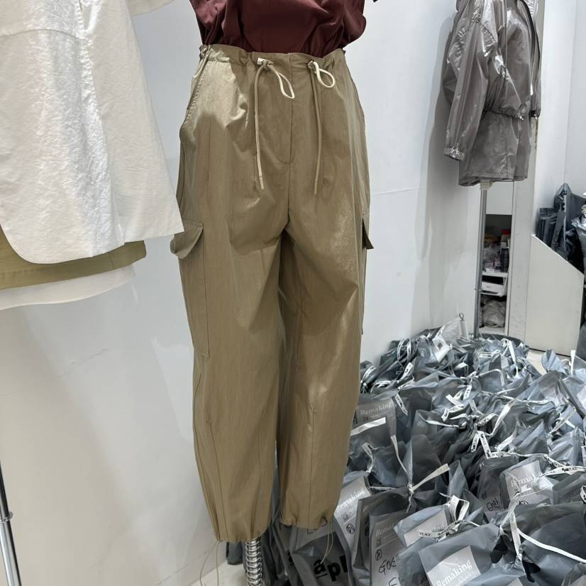 URBANSTORY/REMAKING韓國直郵㊣東大門實拍女裝新品時尚休閑褲Remaking/URBANSTORY休閑褲