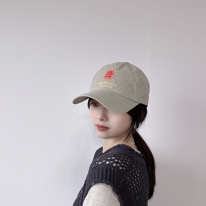 LOVELY HAT韓國㊣直郵東大門代購女裝新品熱賣推薦休閑帽子LOVELY HAT帽子