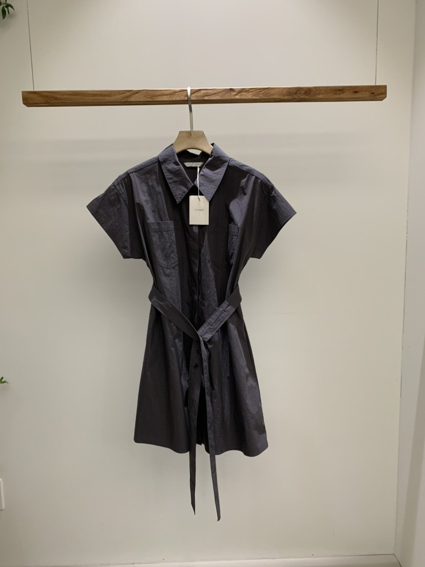 A P-STUDIO韓國直郵㊣東大門實拍女裝新品熱賣連衣裙含腰帶A P-STUDIO連衣裙