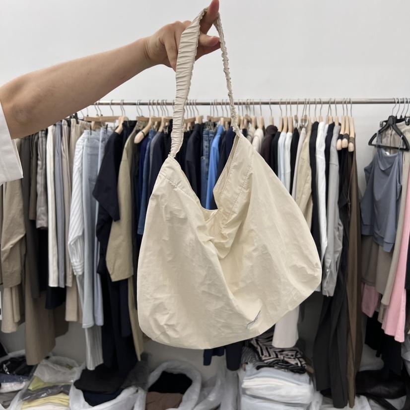 IDEE-A直郵韓國代購㊣女裝新品人氣熱賣25春夏時尚單肩斜跨包IDEE-A單肩/斜跨包