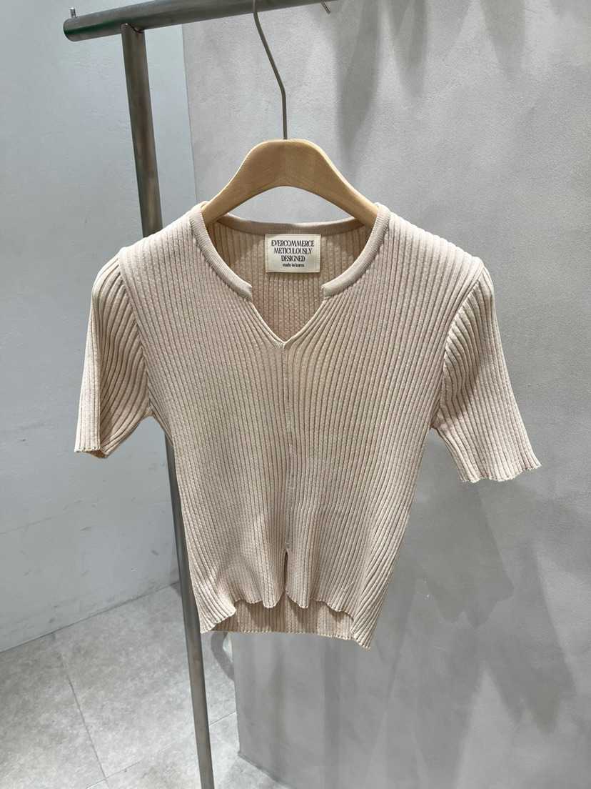 EVERCOMMERCE METICULOUSLY DESIGNED韓國㊣直郵東大門代購女裝新品25春夏針織衫EVERCOMMERCE METICULOUSLY DESIGNED針織衫