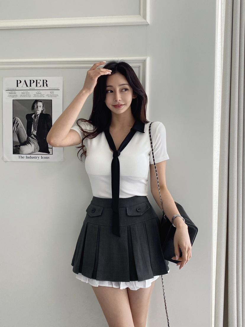 CLOTH韓國直郵㊣東大門實拍女裝新款推薦時尚熱賣25春夏T恤V領CLOTHT恤