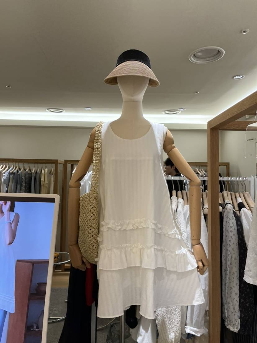 TIZZI韓國直郵㊣東大門實拍女裝新款人氣休閑熱賣推薦連衣裙TIZZI連衣裙
