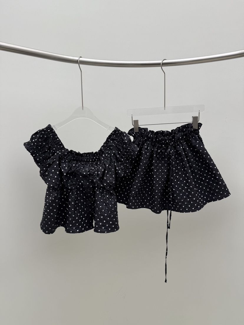 SEOLO韓國㊣直郵東大門代購女裝新品時尚推薦休閑25春夏套裝Seolo seoul套裝