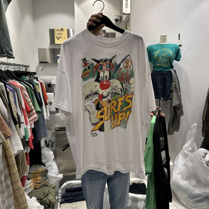THE WEEKND韓國直郵㊣東大門實拍女裝新品人氣時尚推薦T恤THE WEEKNDT恤