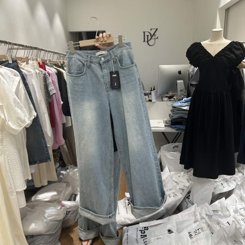 DOUZE韓國直郵㊣東大門實拍女裝新款時尚推薦人氣熱賣牛仔褲DOUZE牛仔褲