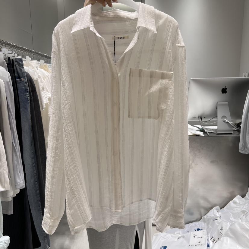 NUESE韓國直郵㊣東大門實拍女裝新品人氣時尚熱賣襯衫蕾絲衫NUESE襯衫/蕾絲衫