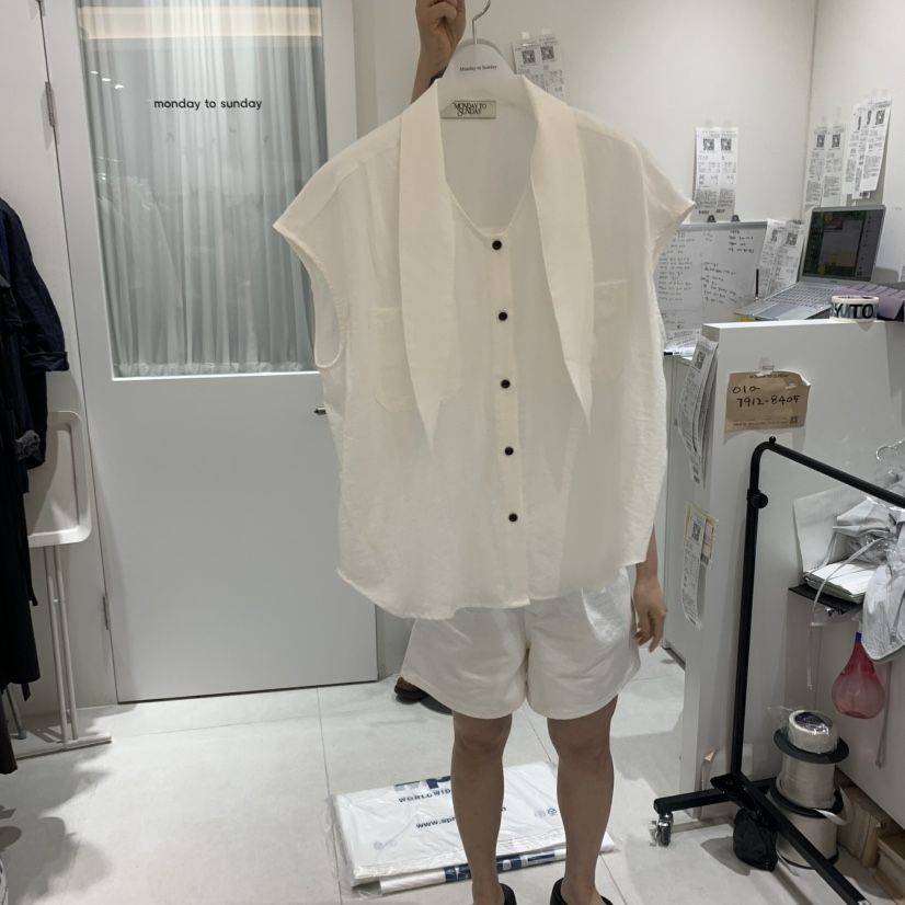 MONDAY TO SUNDAY韓國㊣直郵東大門代購女裝新品人氣馬甲MONDAY TO SUNDAY馬甲