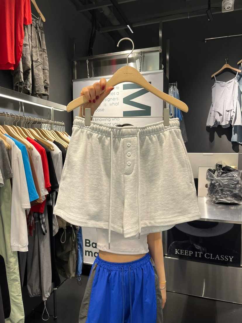 EL BOSQUE韓國直郵㊣女裝新品休閑時尚推薦人氣熱賣25春夏短褲EL BOSQUE短褲
