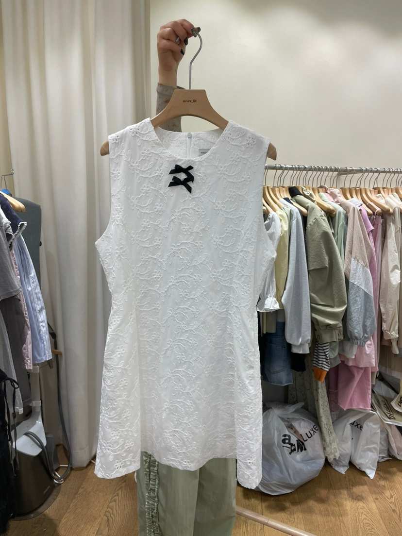 AUVERFIT韓國直郵㊣東大門實拍女裝新品25春夏連衣裙蝴蝶結AUVERFIT連衣裙