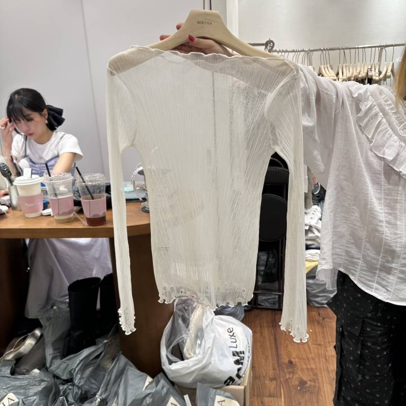 BERTHA韓國㊣直郵東大門代購女裝新款時尚休閑熱賣長袖T恤褶皺BERTHA長袖T恤