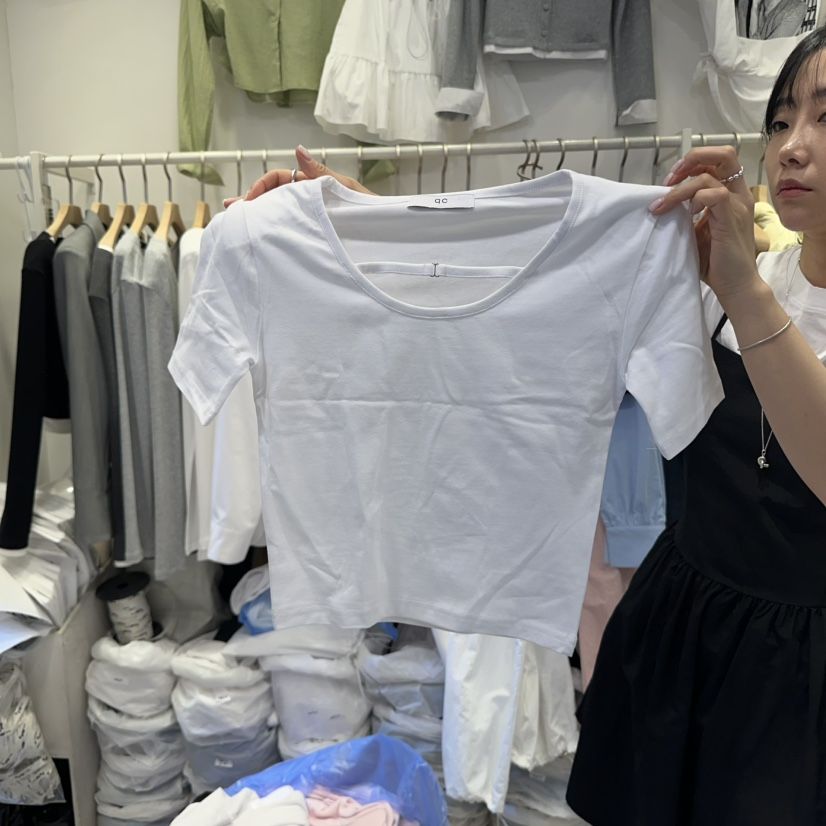 Q C韓國直郵㊣東大門實拍女裝新款休閑25春夏熱賣推薦T恤短款Republlc of qcT恤