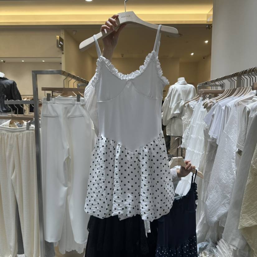 RE STYLE-Q韓國直郵㊣東大門實拍女裝新款熱賣休閑吊帶背心RE STYLE吊帶/背心