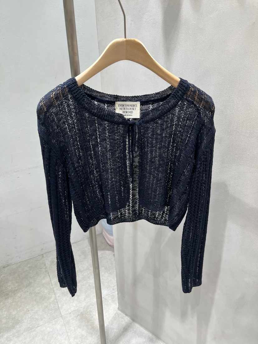 EVERCOMMERCE METICULOUSLY DESIGNED韓國㊣直郵東大門代購女裝新款人氣針織衫EVERCOMMERCE METICULOUSLY DESIGNED針織衫
