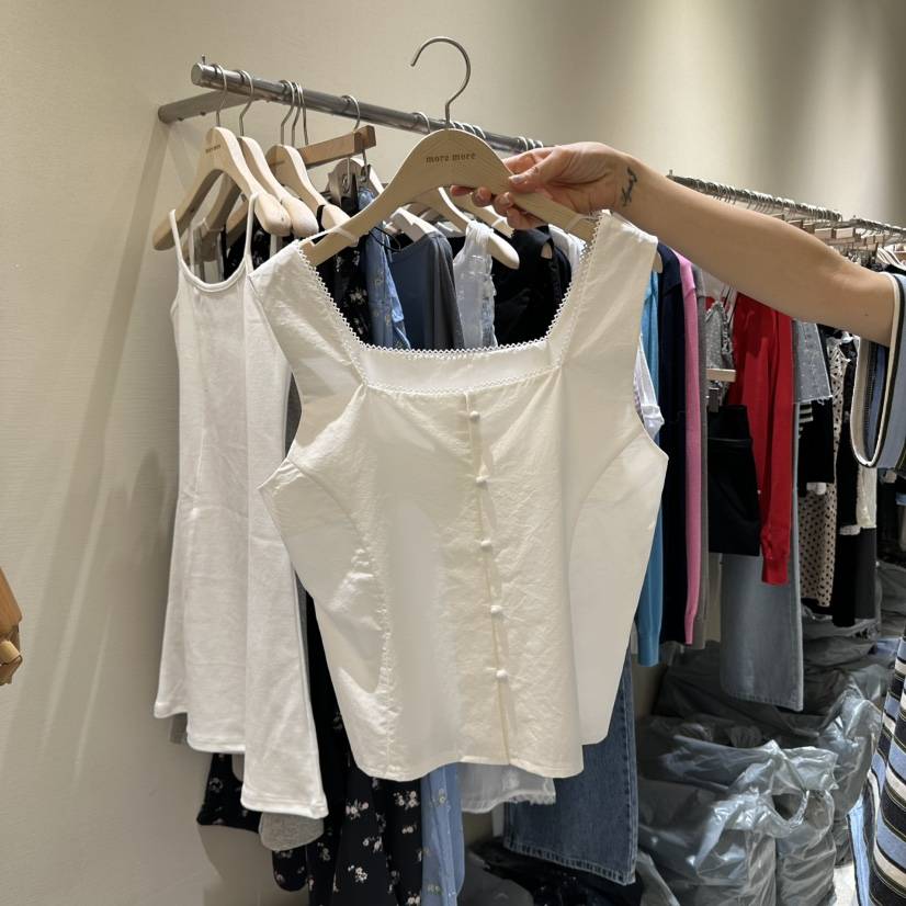 MOREMORE韓國㊣直郵東大門代購女裝新品人氣25春夏吊帶背心more more吊帶/背心