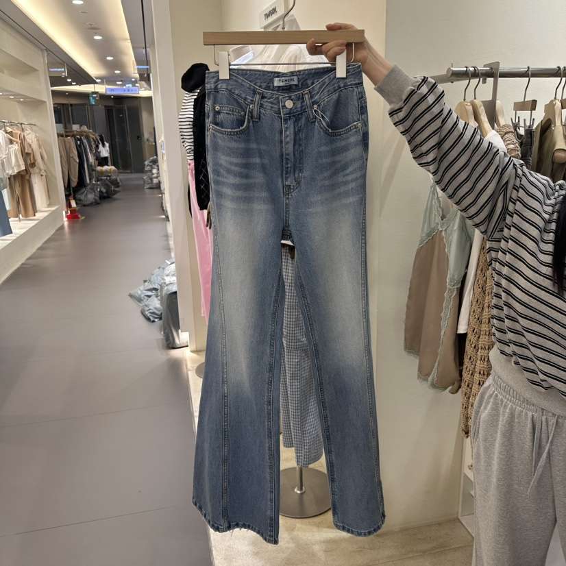 TOMGIRL韓國直郵㊣東大門實拍女裝新款時尚熱賣推薦牛仔褲喇叭TOMGIRL牛仔褲