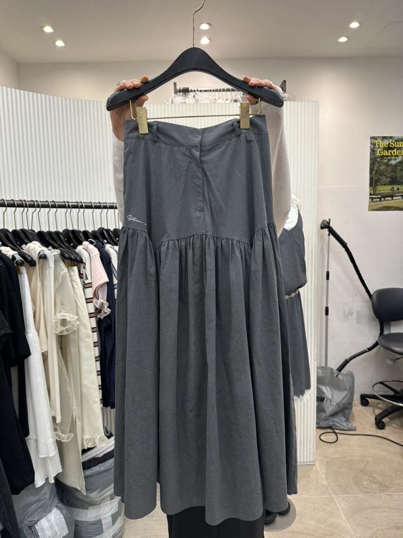 BETWEEN US韓國直郵㊣東大門實拍女裝新款休閑推薦長裙刺繡JICJO:SEOUL長裙