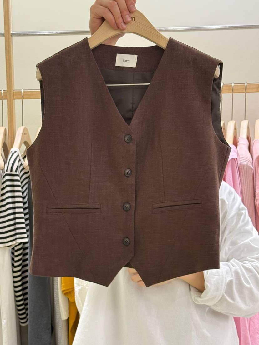 EUM韓國㊣直郵東大門代購女裝新款25春夏熱賣時尚推薦人氣馬甲EUM馬甲