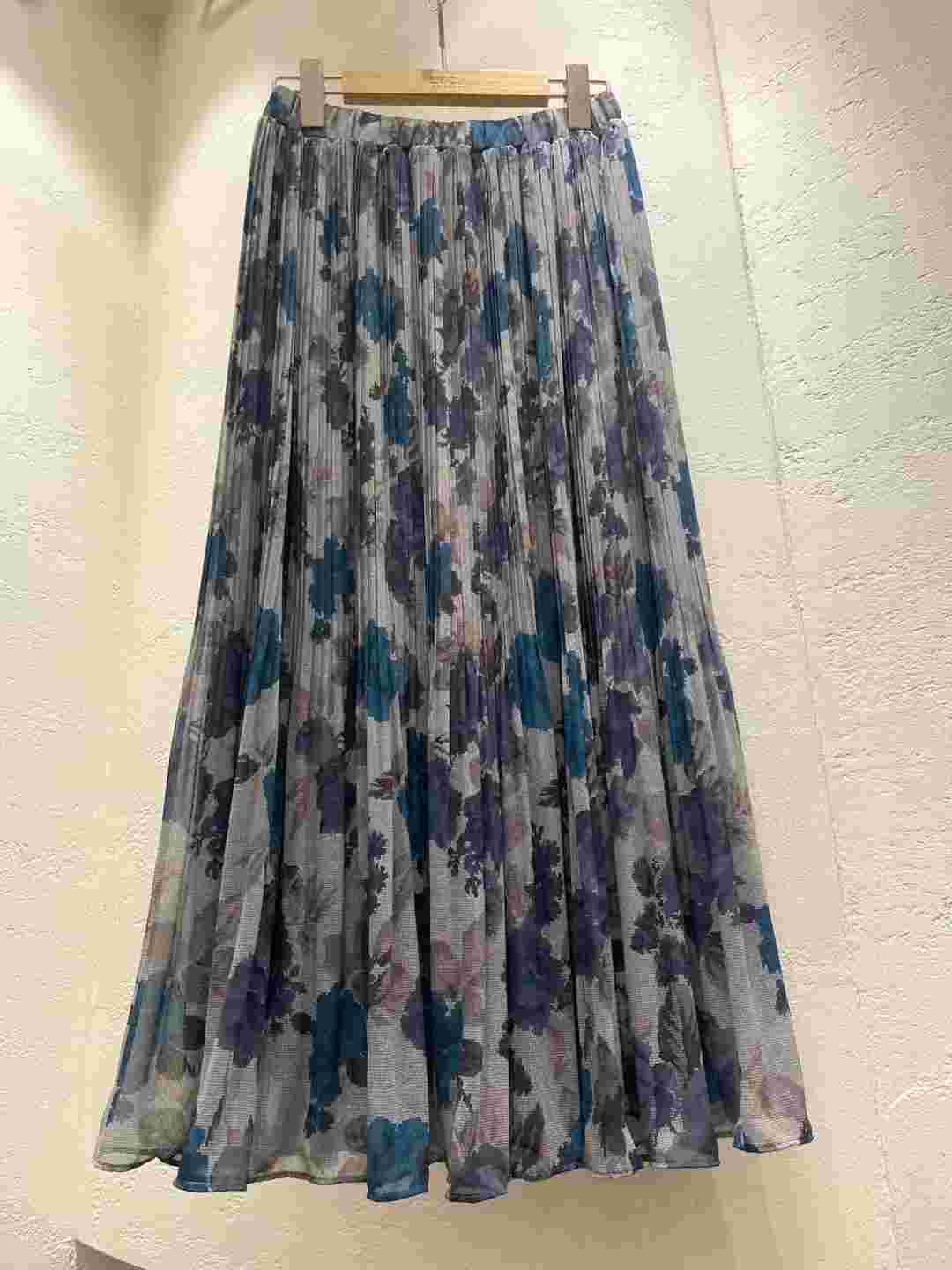 ERICA韓國直郵㊣女裝新品人氣休閑25春夏熱賣時尚推薦長裙ERICA長裙
