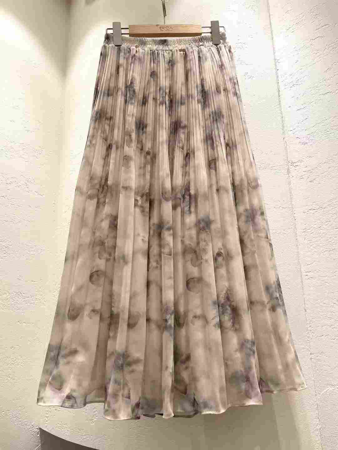 ERICA韓國直郵㊣女裝新品推薦25春夏熱賣休閑時尚人氣長裙ERICA長裙