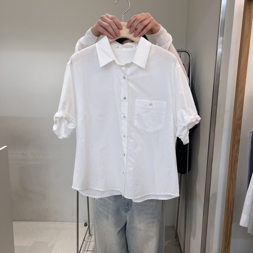 OUTRENE直郵韓國代購㊣女裝新品25春夏人氣熱賣時尚襯衫蕾絲衫OUTRENE襯衫/蕾絲衫