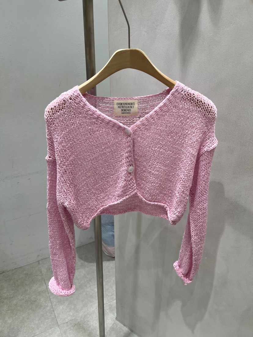EVERCOMMERCE METICULOUSLY DESIGNED韓國直郵女士新品熱賣針織衫EVERCOMMERCE METICULOUSLY DESIGNED針織衫