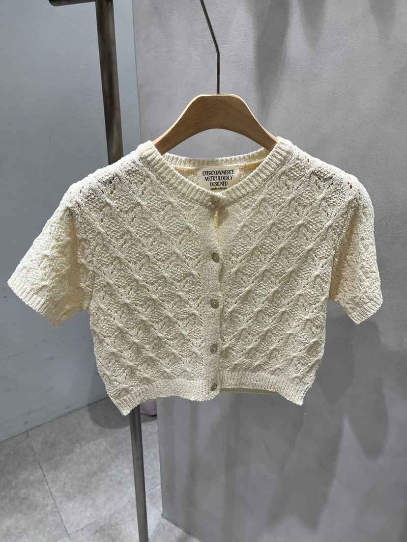 EVERCOMMERCE METICULOUSLY DESIGNED韓國直郵女裝新款25春夏針織衫EVERCOMMERCE METICULOUSLY DESIGNED針織衫