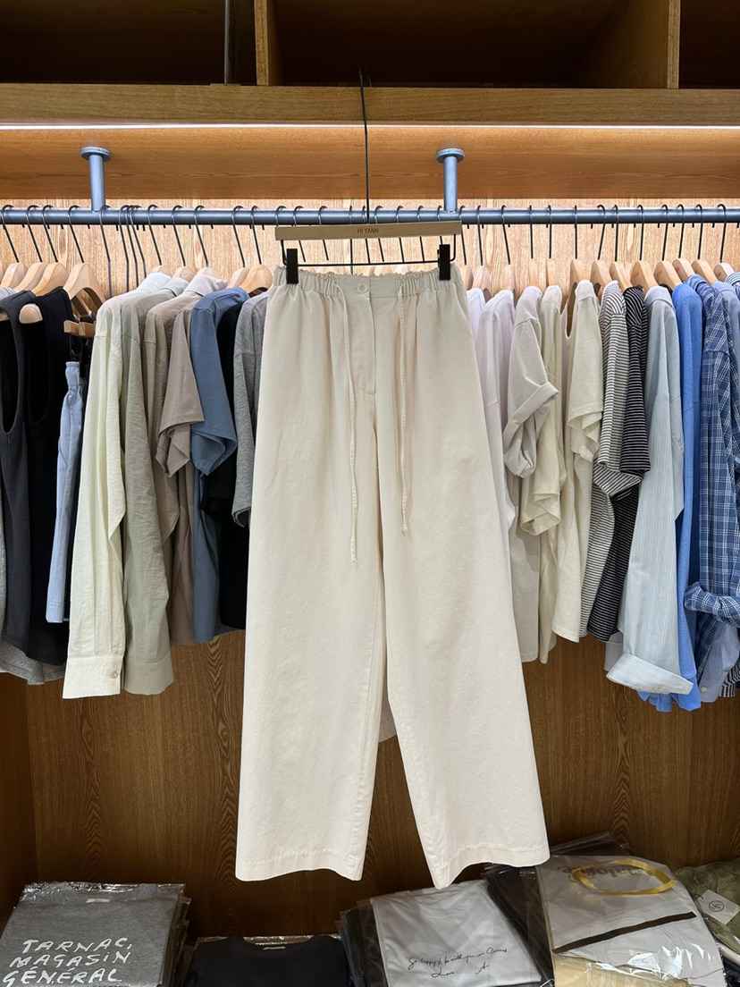 HI YANN韓國直郵㊣東大門實拍女裝新品時尚推薦25春夏休閑褲HI YANN休閑褲
