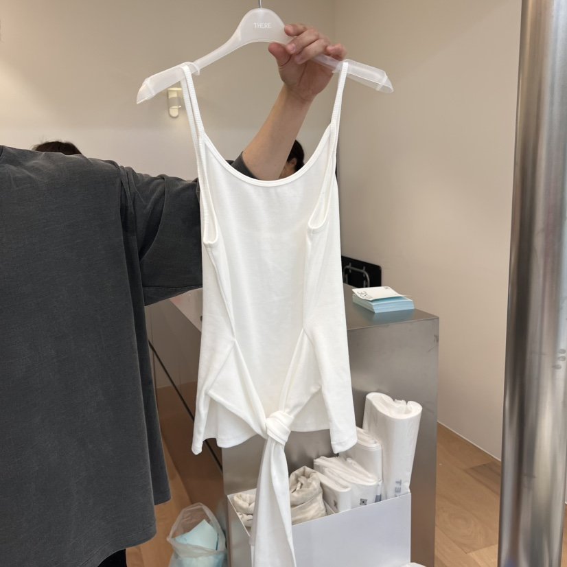 THERE韓國㊣直郵東大門代購女裝新品推薦休閑時尚熱賣吊帶背心THERE吊帶/背心