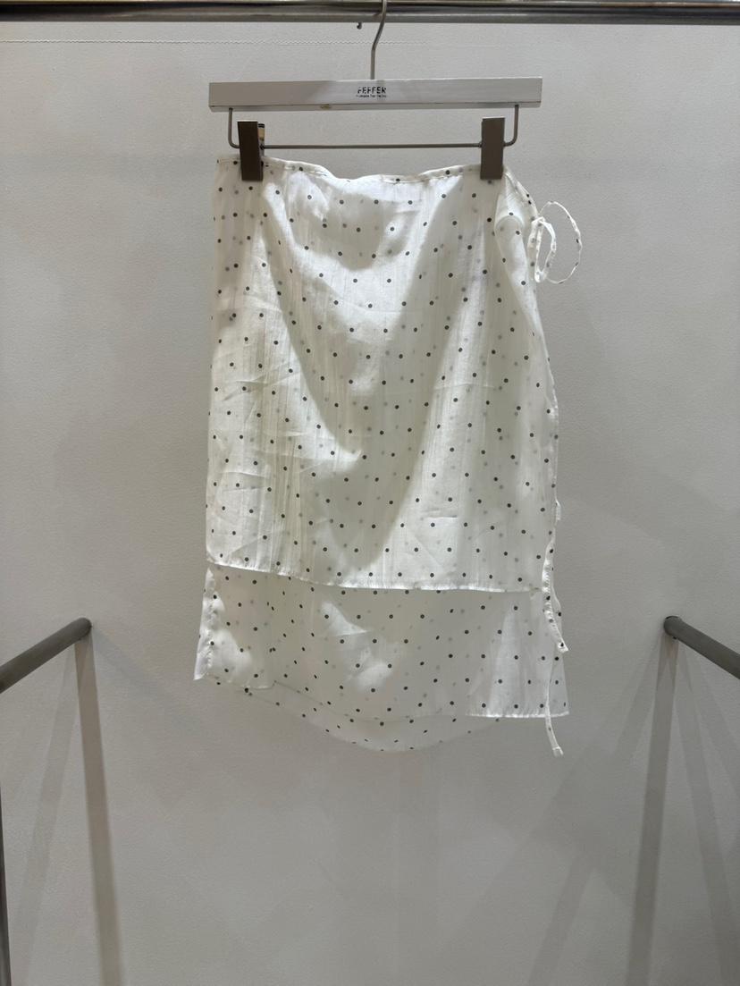 FEFFER東大門直郵女裝新品真品推薦熱賣半身裙中短裙裹身裙FEFFER半身裙/中短裙