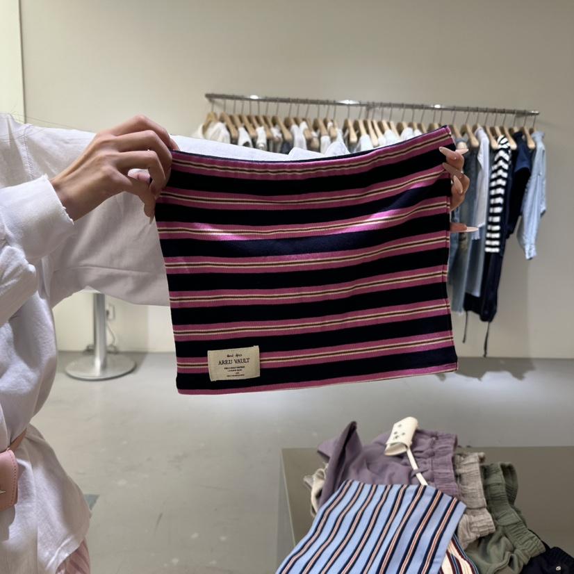 VAULT東大門實拍女裝新品休閑熱賣推薦時尚真品職業吊帶背心VAULT吊帶/背心
