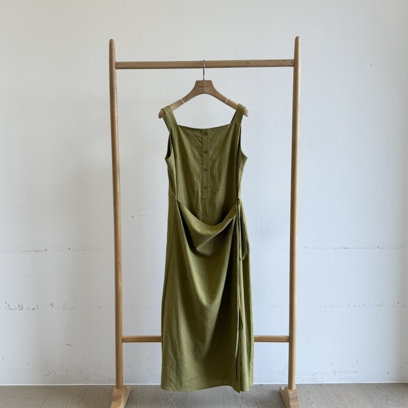 ADELINE韓國直郵女裝新品職業時尚熱賣25春夏推薦休閑連衣裙ADELINE連衣裙