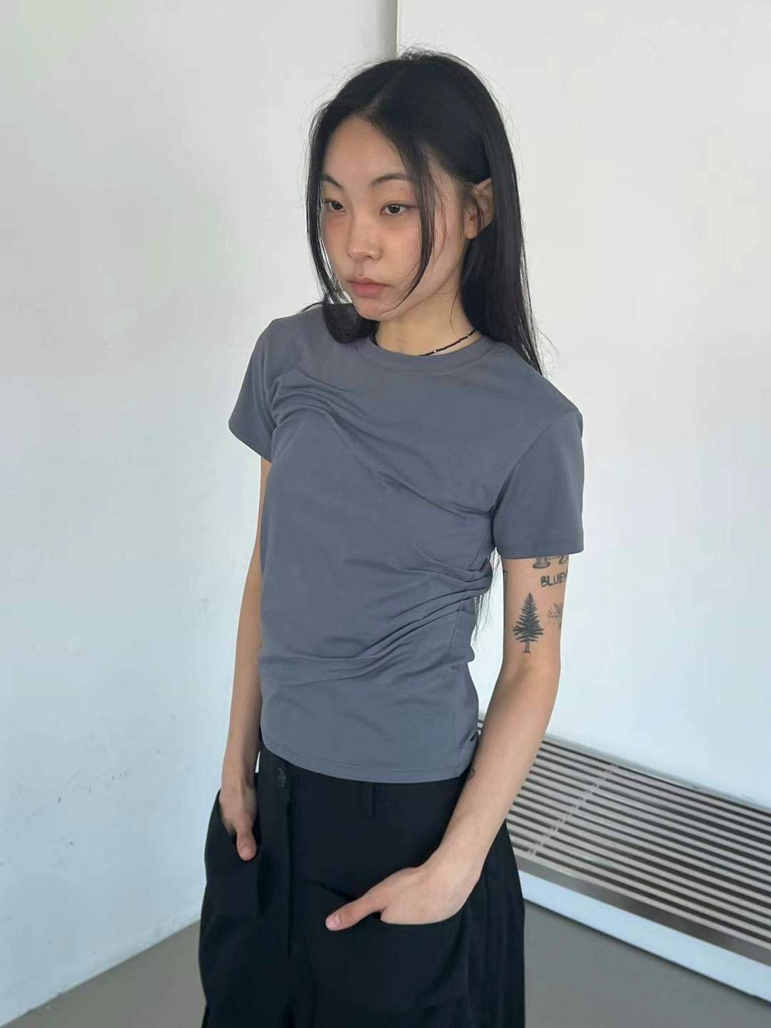 ASKHAKI東大門實拍女裝新品25春夏推薦熱賣時尚真品人氣T恤ASKHAKIT恤