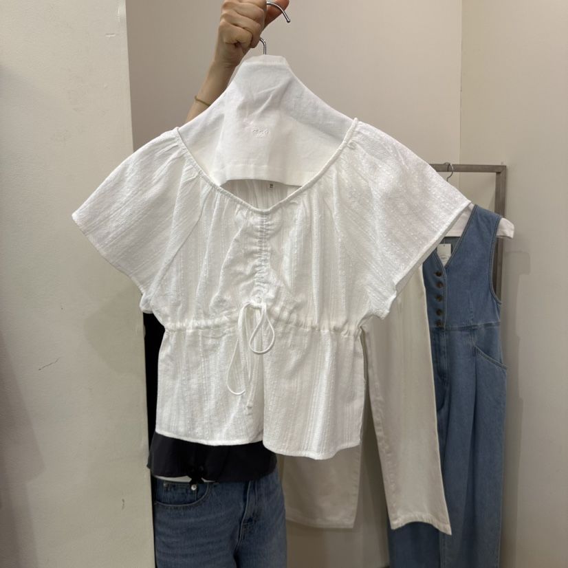 AGO東大門實拍女裝新品休閑真品熱賣人氣推薦時尚襯衫蕾絲衫AGO襯衫/蕾絲衫