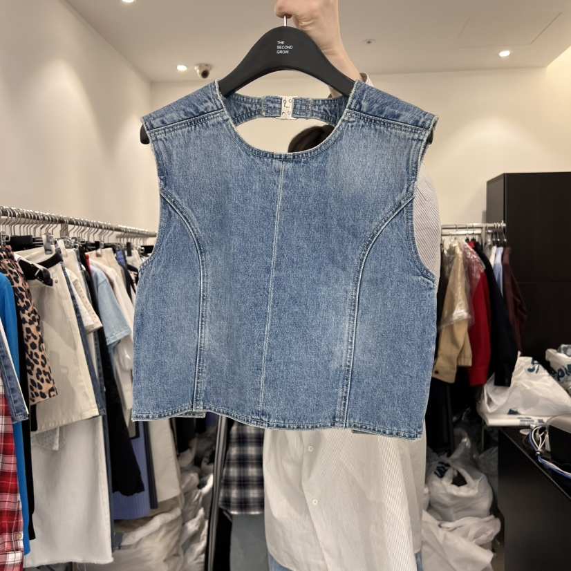 THE SECOND GROW東大門直郵女裝新品時尚推薦職業吊帶背心THE SECOND GROW吊帶/背心