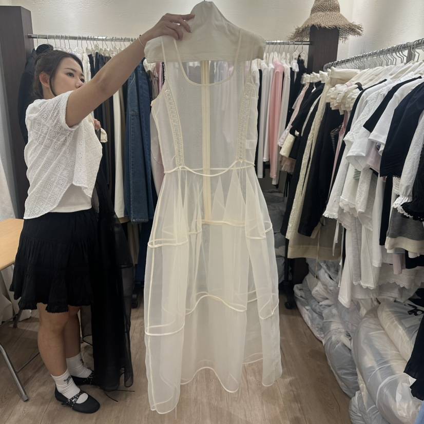 HANSUNGHYUN東大門代購女裝新品休閑時尚職業真品人氣連衣裙HANSUNGHYUN連衣裙