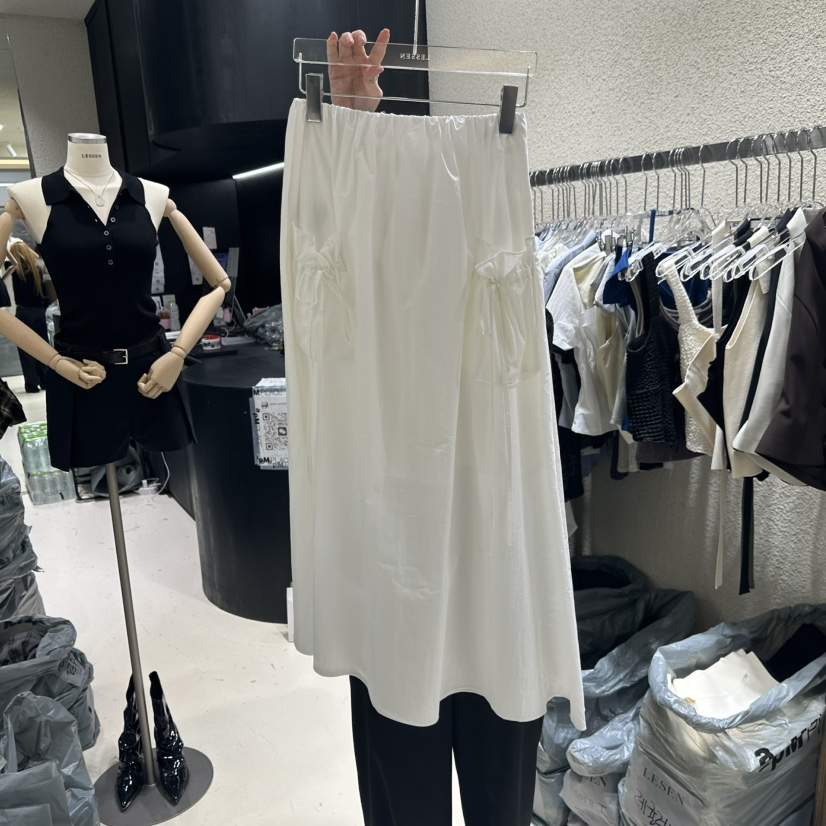 LESSEN韓國直郵女士新品25春夏時尚休閑推薦職業真品人氣長裙LESSEN長裙