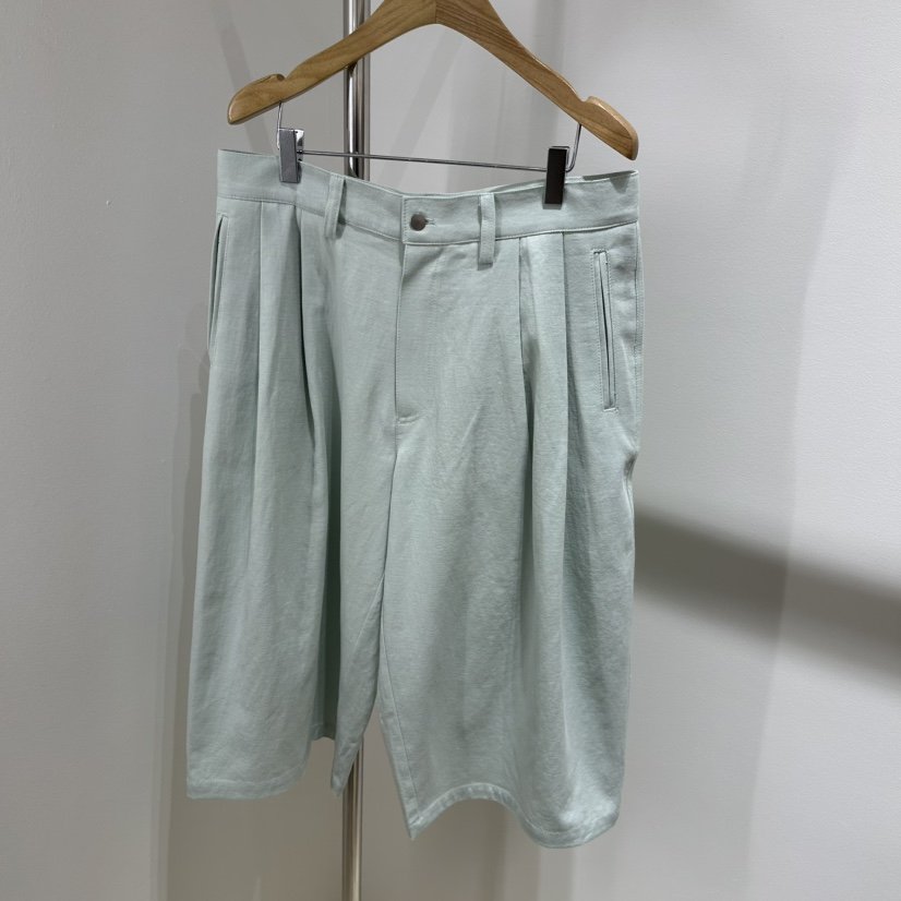 ART IS OVER韓國代購女士新品真品休閑職業時尚熱賣推薦短褲ART IS OVER短褲