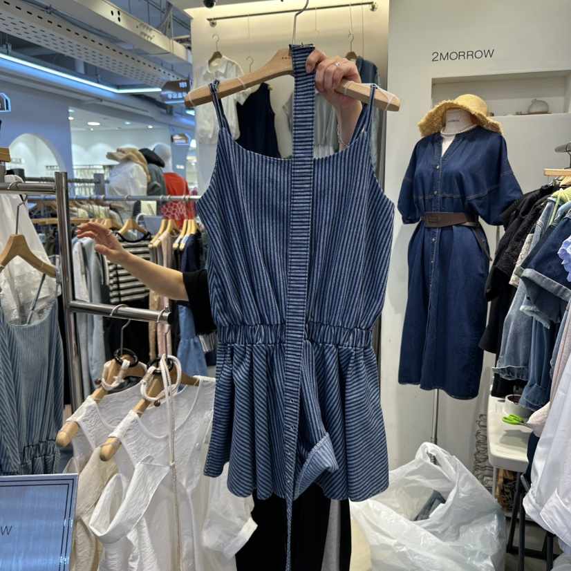 2MORROW東大門實拍女裝新品休閑25春夏推薦真品連衣裙含腰帶2MORROW連衣裙