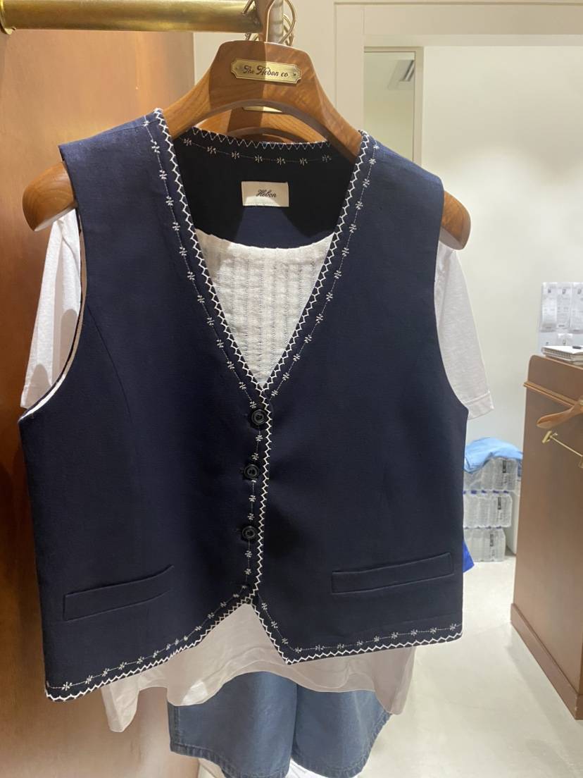 HEBON韓國直郵㊣東大門實拍女裝新款熱賣時尚25春夏馬甲刺繡HEBON馬甲