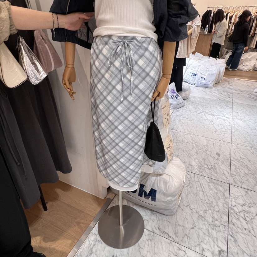 VENIR-a韓國直郵㊣女裝新款25春夏推薦休閑時尚半身裙中短裙VENIR-a半身裙/中短裙