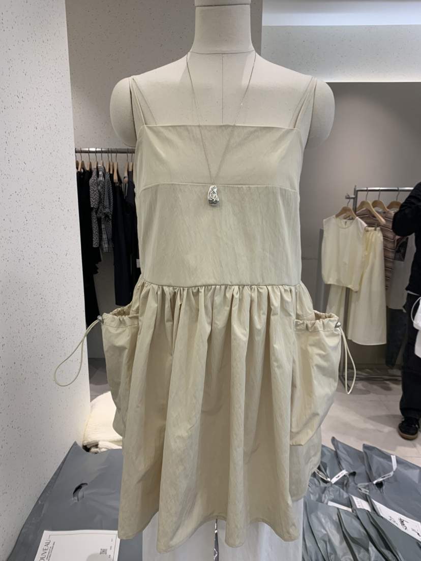NOUVEAU韓國㊣直郵東大門代購女裝新品時尚人氣熱賣連衣裙口袋NOUVEAU連衣裙