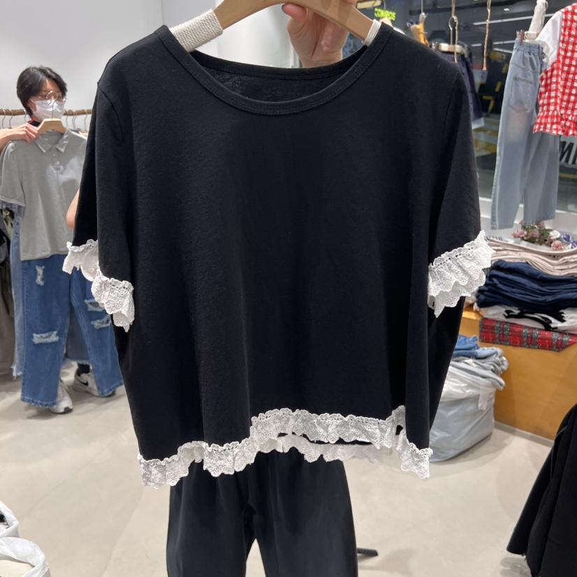 BLOOM韓國直郵㊣東大門實拍女裝新款時尚休閑熱賣人氣T恤刺繡BLOOM-ST恤