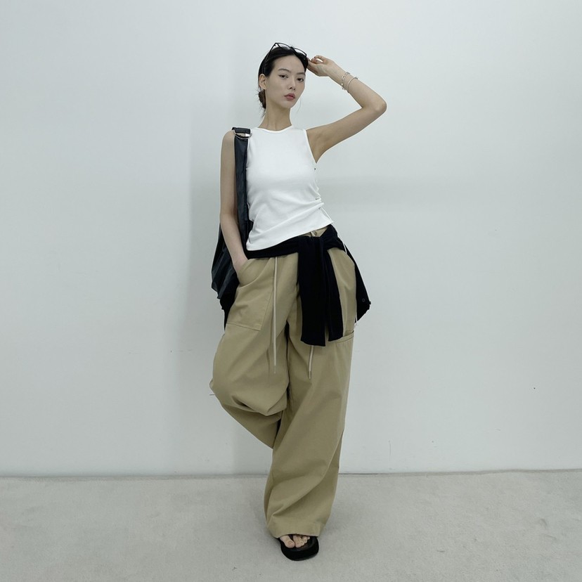 D2/A2韓國直郵女士新品時尚職業25春夏休閑推薦熱賣吊帶背心D2/A2吊帶/背心
