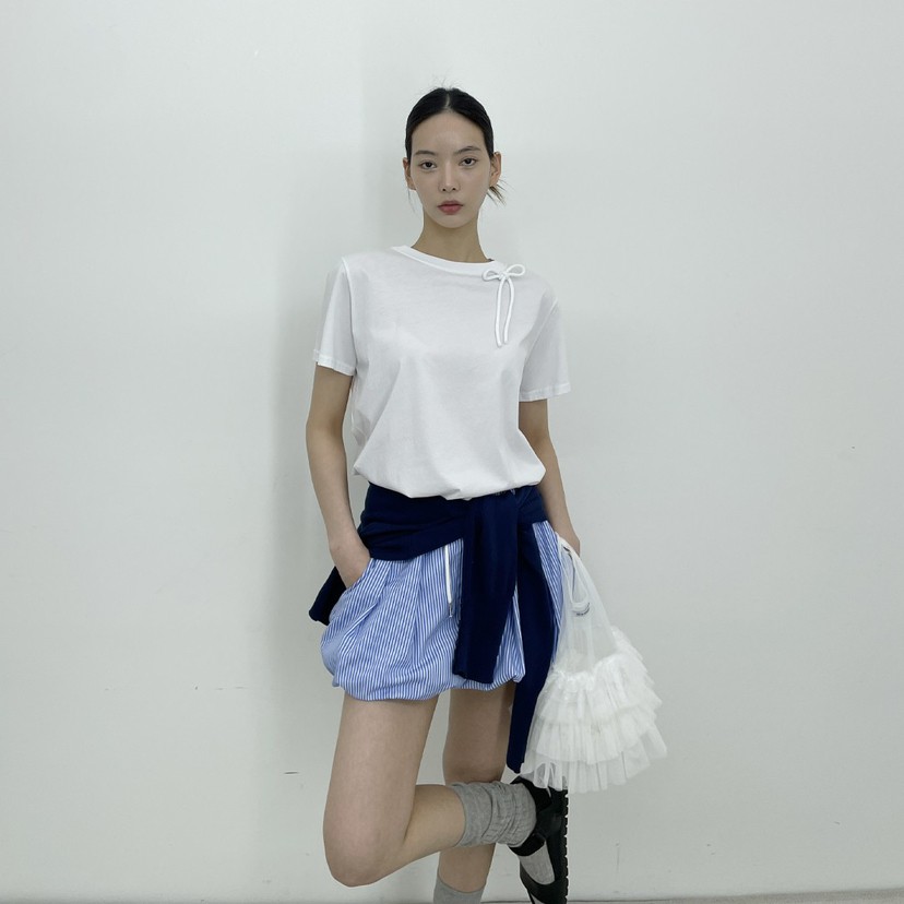 D2/A2東大門直郵女士新品人氣真品推薦熱賣時尚休閑25春夏T恤D2/A2T恤