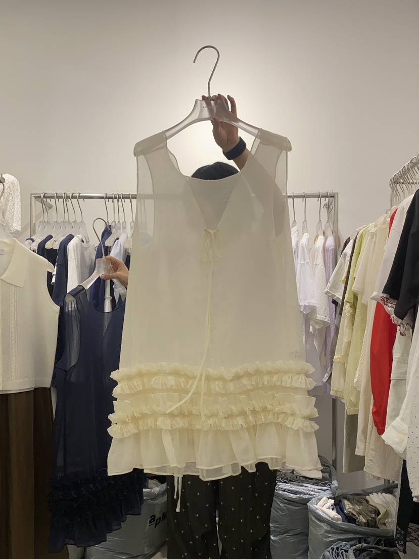 LOOKK韓國代購女士新品人氣時尚熱賣職業真品25春夏連衣裙荷葉邊LOOKK連衣裙