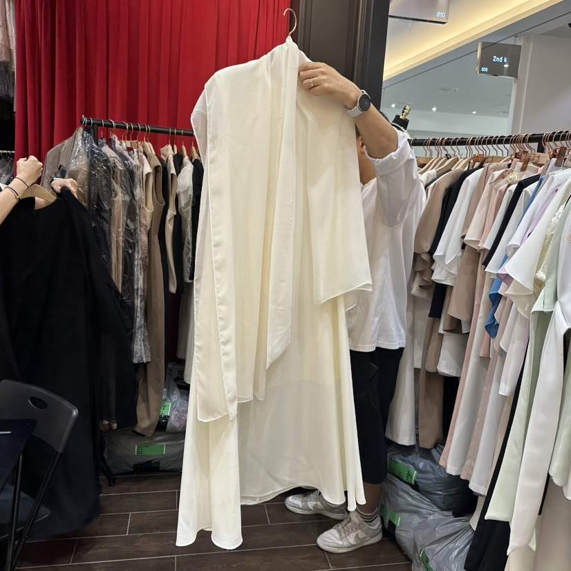 HERISH-HAUTE東大門直郵女士新款人氣職業25春夏連衣裙披肩腰帶HERISH-HAUTE連衣裙